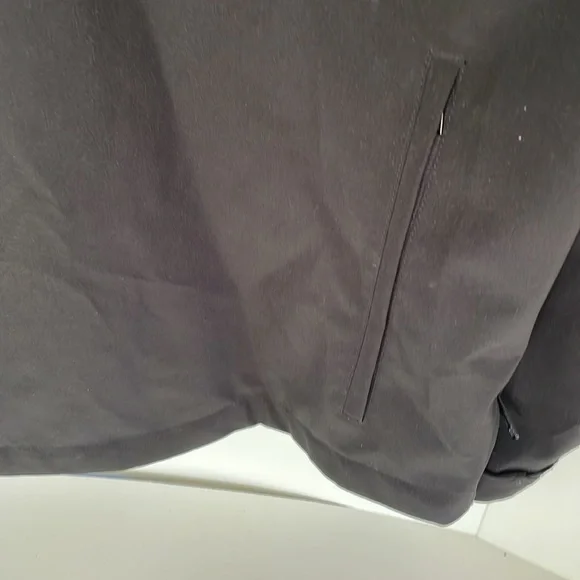 5.11 Men's Medium SABRE JACKET 2.0Tactical Wind and water repellant